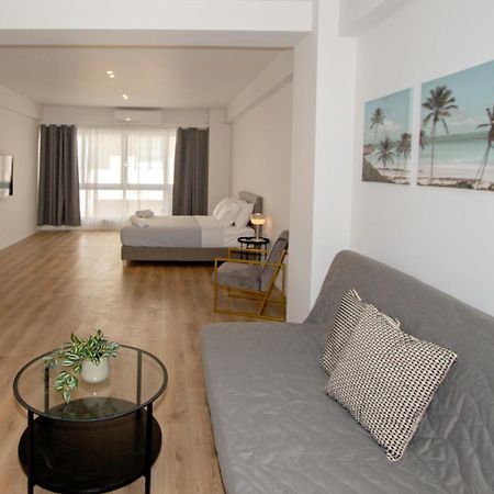 Frinely Apartments Atena Exterior foto