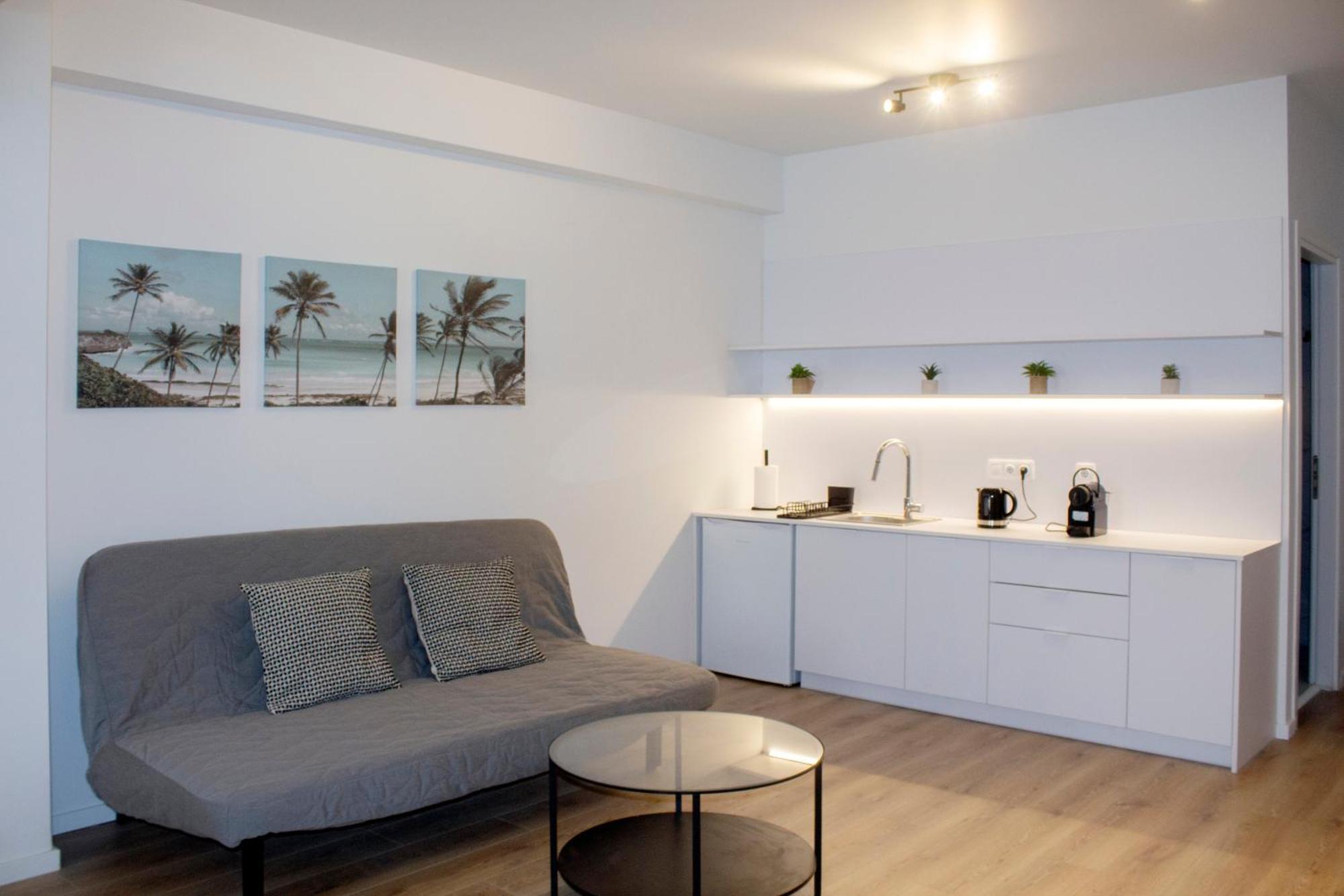Frinely Apartments Atena Exterior foto