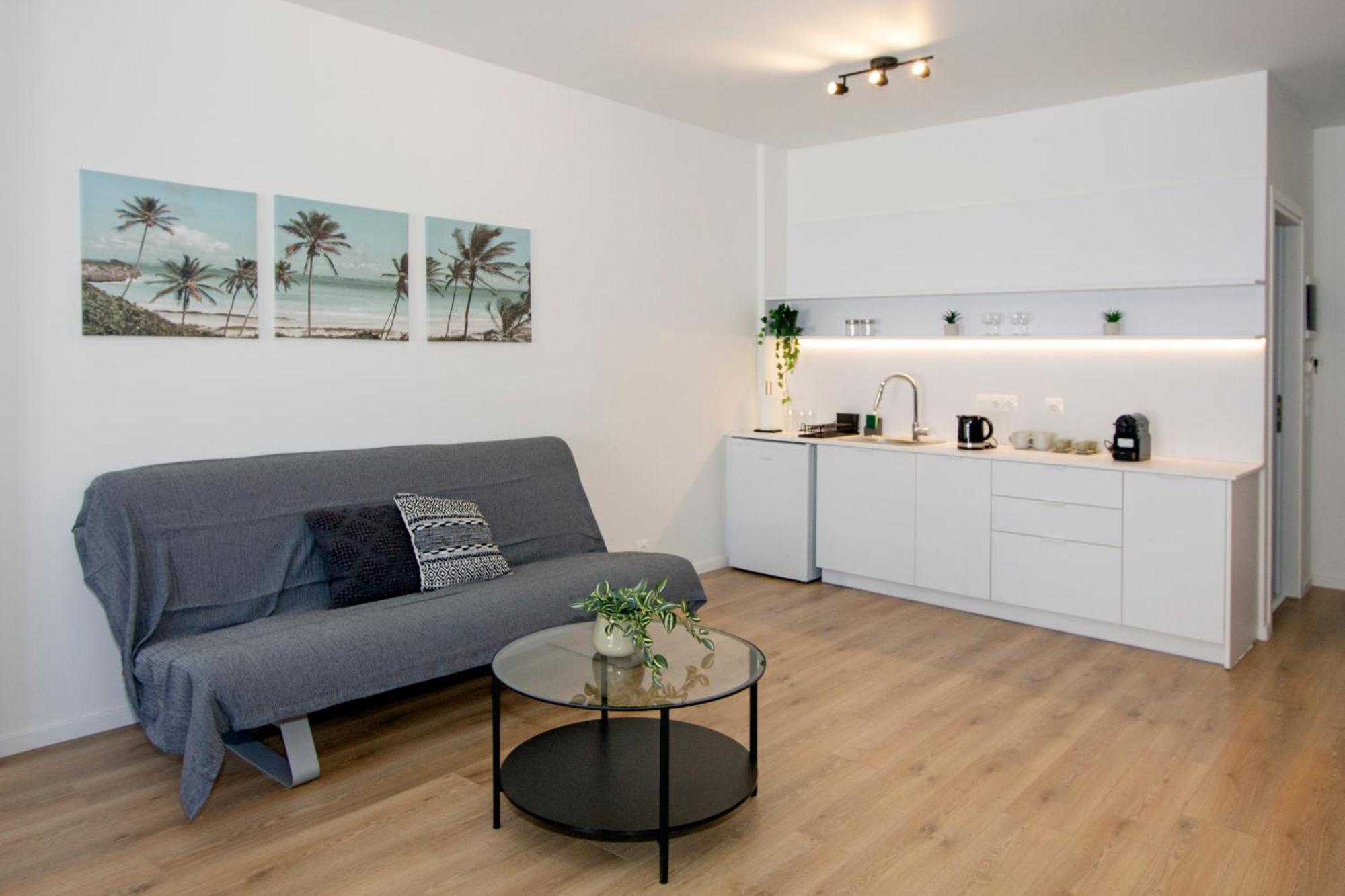 Frinely Apartments Atena Exterior foto